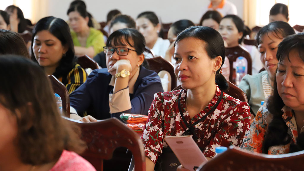 Dành tặng 1.000 suất chăm sóc sức khỏe miễn phí chào mừng Ngày Nhà giáo Việt Nam